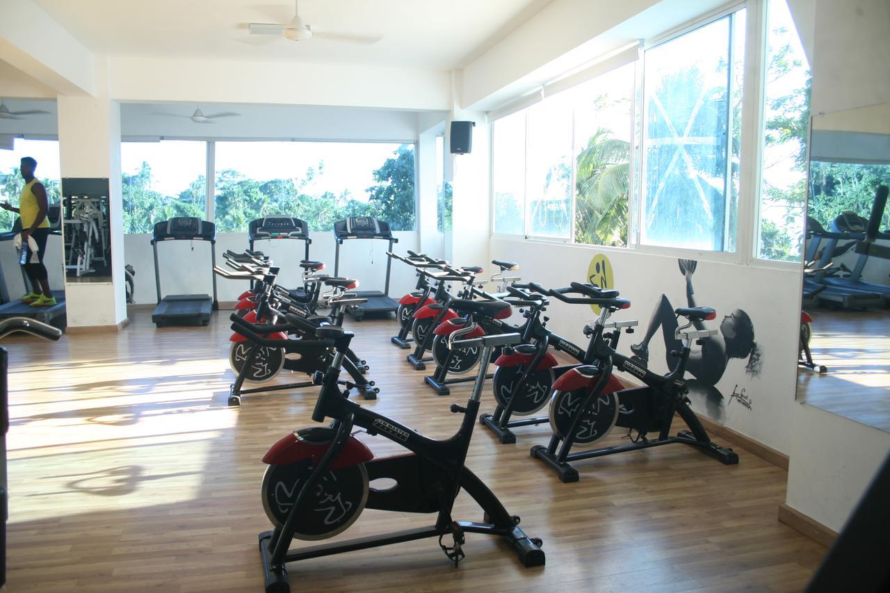 Figaro Hotel Samana المظهر الخارجي الصورة