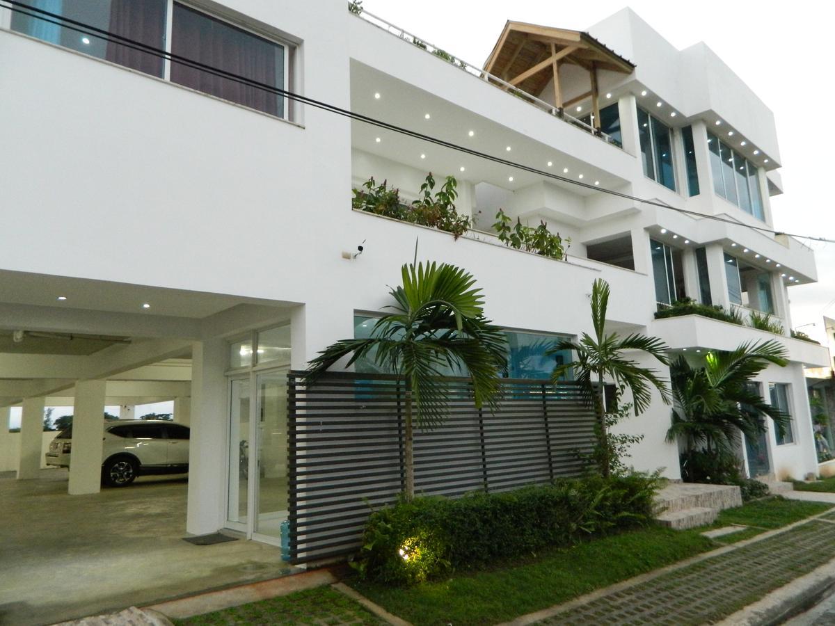Figaro Hotel Samana المظهر الخارجي الصورة
